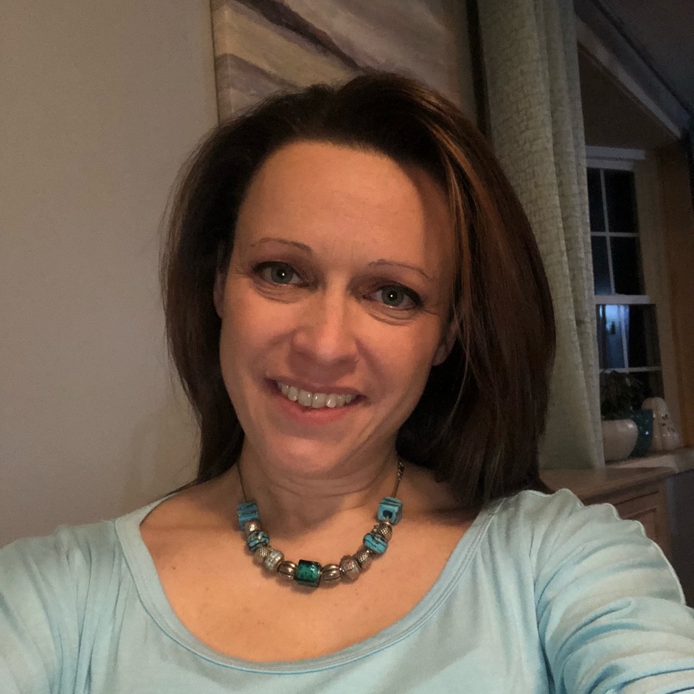 Meet your Posher, Christina